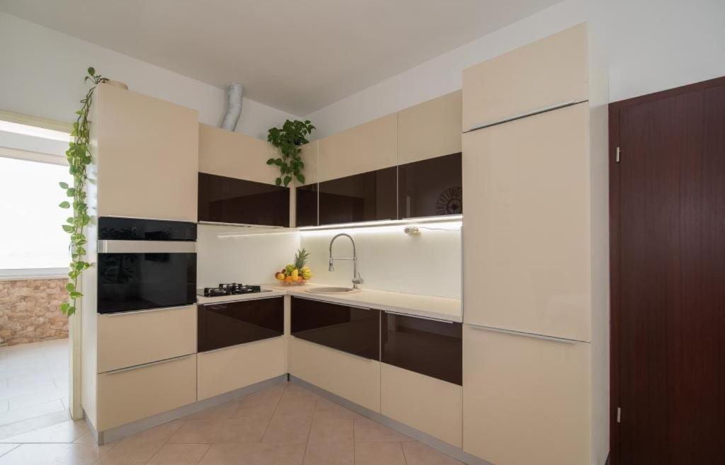 Apartment Marcela Сутиван Екстериор снимка