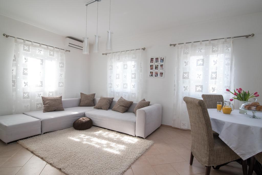 Apartment Marcela Сутиван Екстериор снимка